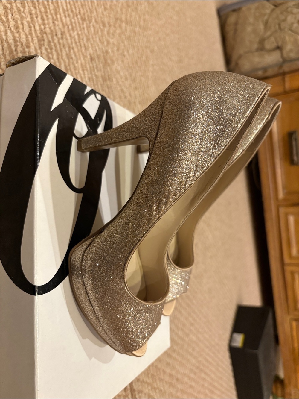 Nine West Women's Champagne Glitter Peep-Toe Heels